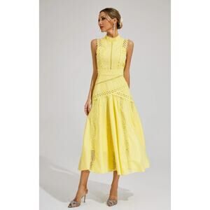 New NWT Catchall Susanna Yellow Sleeveless Lace Dress Size Small